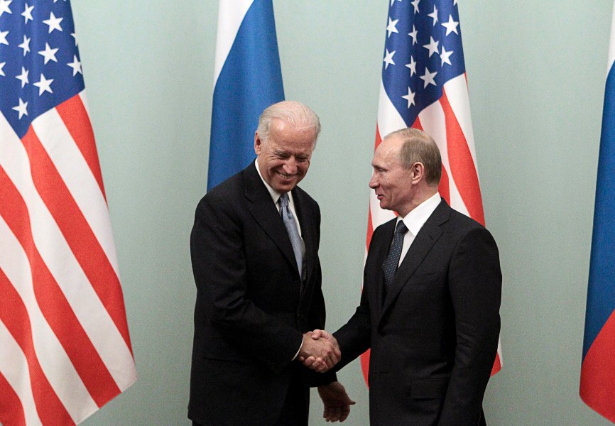 Joe Biden and Vladimir Putin in 2011. REUTERS.