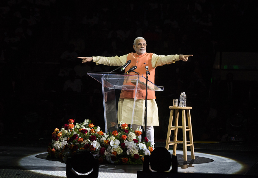 1704-12_modi_866x600