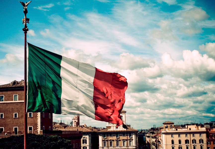 The Italian flag over Rome on March 25, 2007. (PHOTO/Dave Kellam)