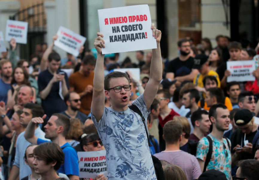 Russian protestors rally for opposition candidates to be registered for Moscow City Duma elections. REUTERS.