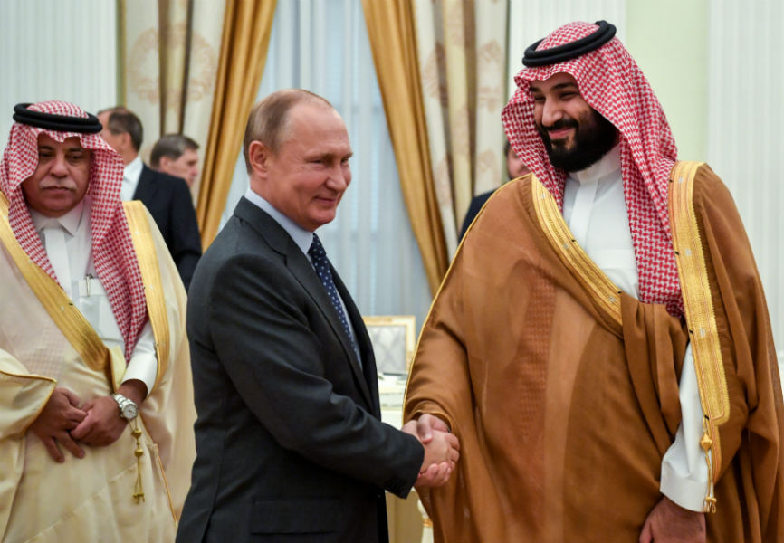 Russian President Vladimir Putin and Saudi Crown Prince Mohammed bin Salman. REUTERS.